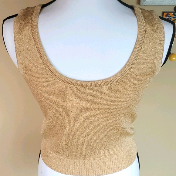 ST JOHN BASICS by Marie Gray gold knit top - Picture 5 of 9